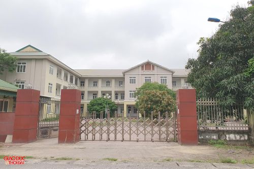 Trụ sở rộng hàng nghìn m2 ở trung tâm TP Vinh bị bỏ hoang