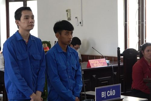 Sát hại người vì xe có tiếng động cơ lớn, gây ồn ào