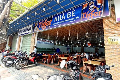 Phạt 20 triệu đồng nhà hàng bị tố 'chặt chém' 3 khách Trung Quốc ở Nha Trang