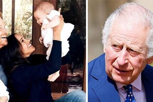 Phản ứng của Vua Charles khi Hoàng tử Harry một mình về Anh dự lễ đăng quang