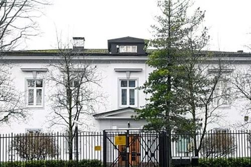 Na Uy trục xuất 15 nhà ngoại giao Nga, Moscow tuyên bố sẽ đáp trả