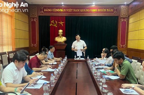 Họp bàn công tác tổ chức Giải Bóng đá thiếu niên - nhi đồng Cúp Báo Nghệ An lần thứ 25