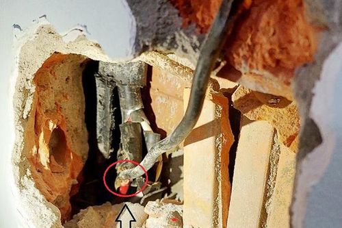 Buộc bồi thường gần 60 triệu đồng do trộm cắp điện