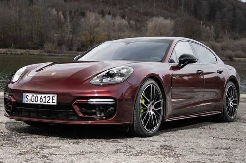 Lý do Porsche triệu hồi hàng trăm chiếc Panamera tại Việt Nam