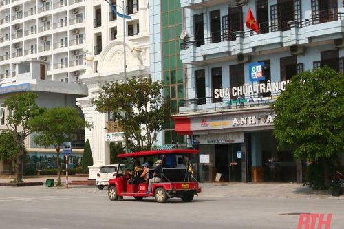 Quản lý chặt hoạt động dịch vụ xe 4 bánh chạy bằng điện tại Sầm Sơn