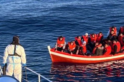 Italia ban bố tình trạng khẩn cấp về vấn đề người di cư