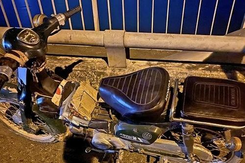 Tìm người để lại xe máy và sổ viết thư tuyệt mệnh trên cầu Rạch Miễu