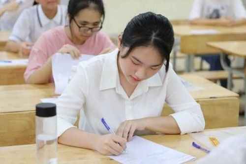 Tuyển sinh lớp 10: Băn khoăn cộng điểm ưu tiên