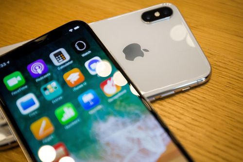 Phần mềm độc hại có thể tước quyền kiểm soát máy ảnh iPhone