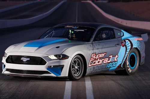 Ford Mustang bản nâng cấp mạnh tới 1800 mã lực