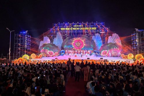 Khai mạc Lễ hội du lịch Cửa Lò 2023