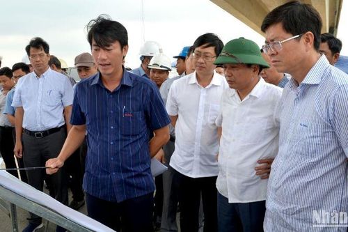 Đến 30/4, hoàn thành tuyến chính cao tốc đoạn Vĩnh Hảo-Phan Thiết và Phan Thiết-Dầu Giây