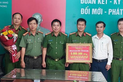 Công an phường Phước Mỹ, Công an xã Hòa Phong được khen thưởng