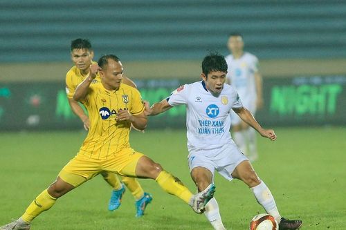 SLNA - HA.GL: Cửa khó cho thầy trò HLV Nguyễn Huy Hoàng (18g, ngày 15-4)