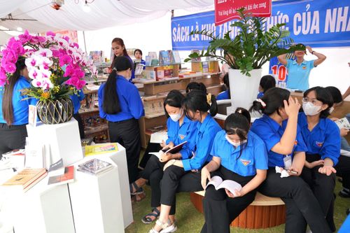 Khuyến khích và phát triển văn hóa đọc trong cộng đồng