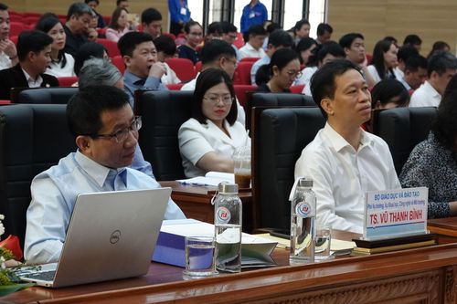 Nghiên cứu phải trở thành một trong 3 trụ cột của trường đại học