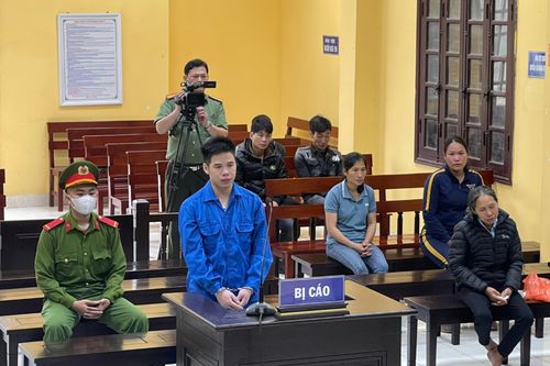 Vì rượu, con sát hại cha