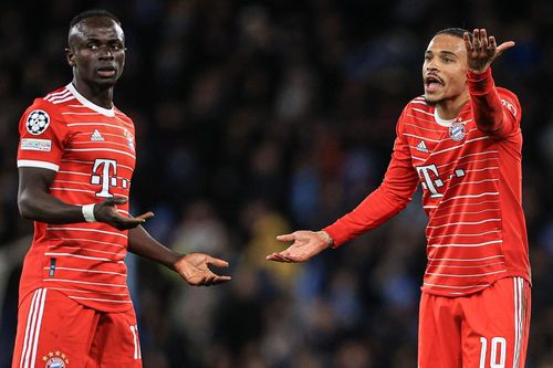Sadio Mane bị Bayern treo giò vì đấm đồng đội chảy máu miệng