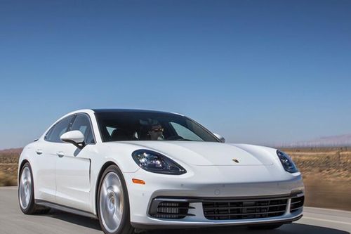 Porsche Panamera 2017 hết bảo hành có dễ hỏng?