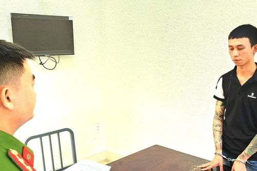 Tham ô tài sản của công ty rồi trốn ra đảo