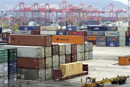 Kinh tế Hàn Quốc tăng trưởng chậm do xuất khẩu và đầu tư hạ tầng yếu
