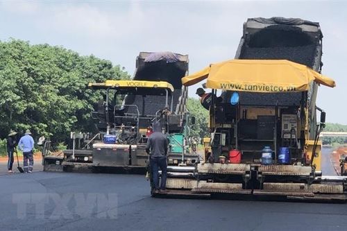 Chấp thuận gia hạn cải tạo mỏ đất phục vụ cao tốc Phan Thiết-Dầu Giây