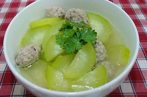 5 món canh giải nhiệt cho bà bầu ngày hè
