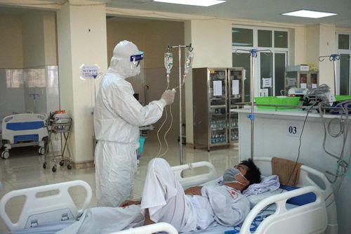 Bác sĩ lưu ý nhóm bệnh nhân cần tới bệnh viện ngay nếu nghi ngờ mắc Covid-19