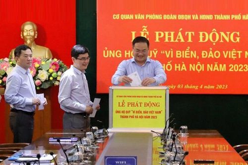 Hướng về biển, đảo quê hương
