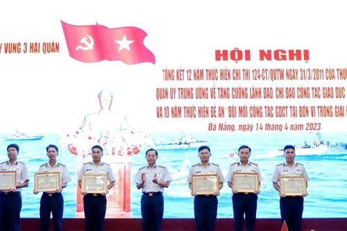 Toàn quân tập trung nâng cao hiệu quả công tác giáo dục chính trị