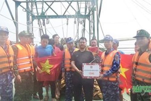 Vùng Cảnh sát biển 2 tuần tra liên ngành, thực thi pháp luật trên biển