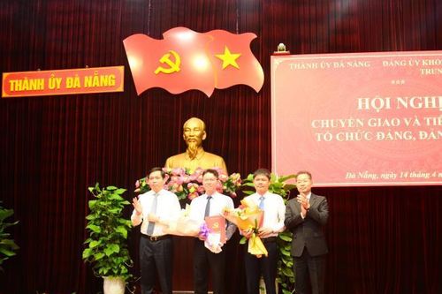 Thành ủy Đà Nẵng chuyển giao 19 tổ chức Đảng về các Đảng bộ trực thuộc Đảng ủy Khối Doanh nghiệp Trung ương