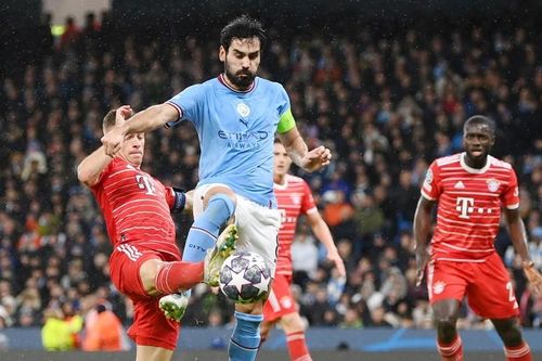 Đại diện Gundogan bác tin đạt thỏa thuận với Barca