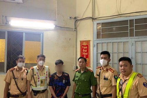 Vây bắt kẻ tấn công, cướp xe máy của tài xế Grab