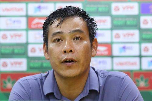 HLV Sông Lam Nghệ An nói gì sau chiến thắng đầu tiên ở V-League?