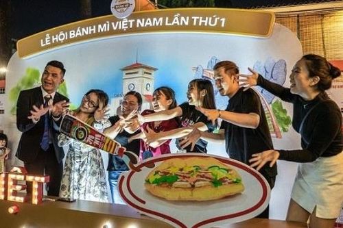 MAGGI Professional đồng hành cùng Lễ hội bánh mì lần thứ nhất năm 2023