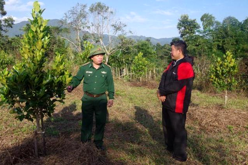 Dấu ấn của đại biểu Hội đồng nhân dân mang quân hàm xanh (bài 3)
