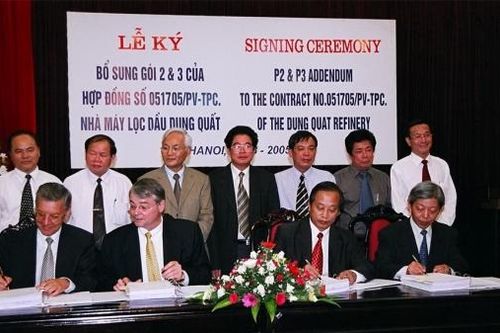 Trở lại hình thức Việt Nam tự đầu tư xây dựng NMLD Dung Quất