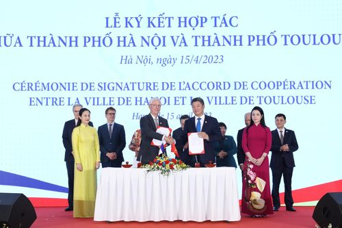 Bế mạc Hội nghị hợp tác giữa các địa phương Việt Nam - Pháp lần thứ 12