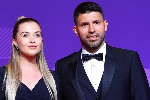 Aguero ghen với thầy dạy tennis của bạn gái