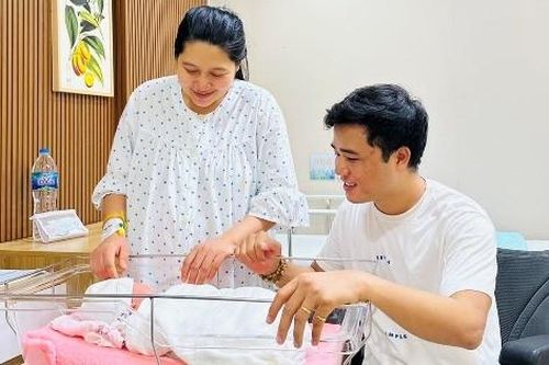 Vợ chồng chàng trai không chân Tô Đình Khánh chào đón con gái đầu lòng