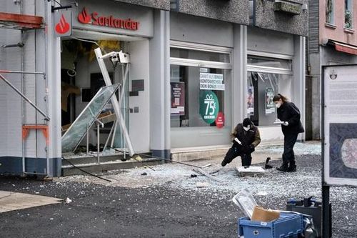 Đức đối mặt với 'làn sóng' phá nổ cây ATM để cướp tiền mặt