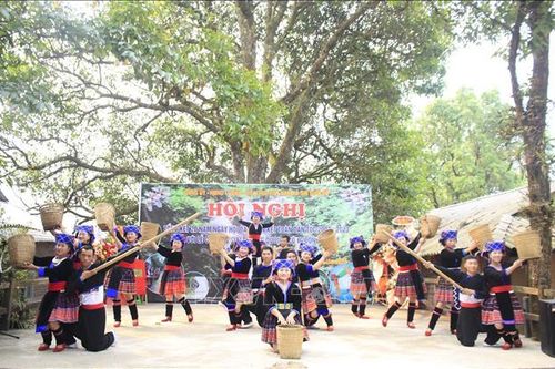 Công bố giải thưởng du lịch cộng đồng ASEAN điểm bản Sin Suối Hồ