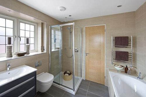 Sau khi sử dụng nhà vệ sinh nên đóng hay mở cửa? Câu trả lời khiến nhiều người bất ngờ
