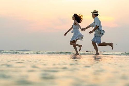 6 nguyên tắc cơ bản giúp đôi vợ chồng tiết kiệm 70% thu nhập, nghỉ hưu ở tuổi 35