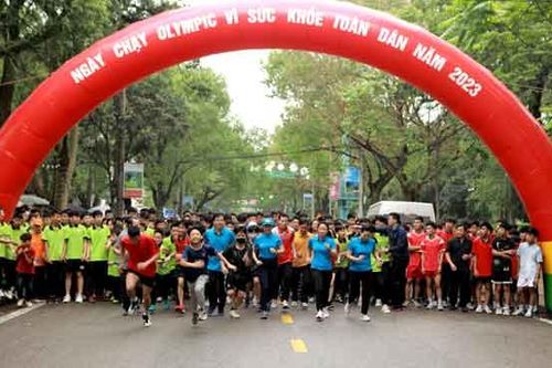 1.500 người tham gia ngày chạy Olympic vì sức khỏe toàn dân năm 2023