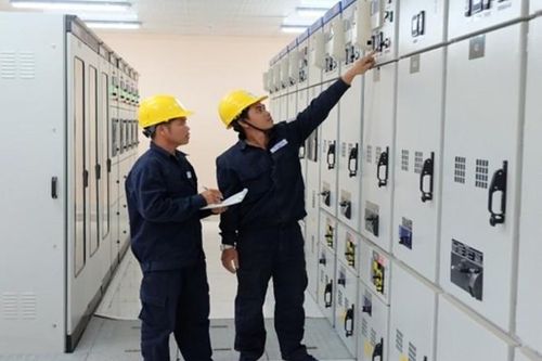Ứng dụng công nghệ trong vận hành lưới điện trên đảo Phú Quý