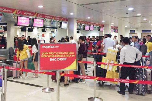 Nhiều chuyến bay dịp 30-4 có tỷ lệ lấp đầy cao, Cục Hàng không yêu cầu tăng chuyến