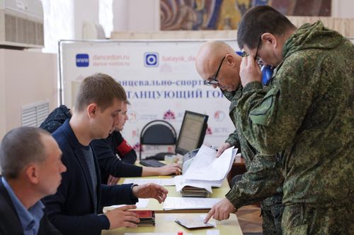 Tổng thống Putin ký đạo luật gọi nhập ngũ điện tử