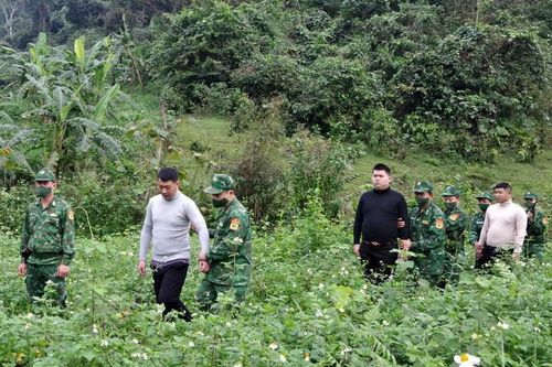 Bắt đối tượng xâm nhập trái phép vào Việt Nam